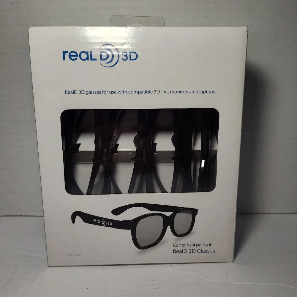 Real D 3D 4 Pair Glasses For Use With Compatible 3D TV Monitors And Laptops NEW